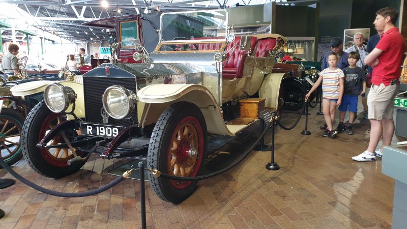 1909 Rolls Royce 40-50HP Silver Ghost.jpg