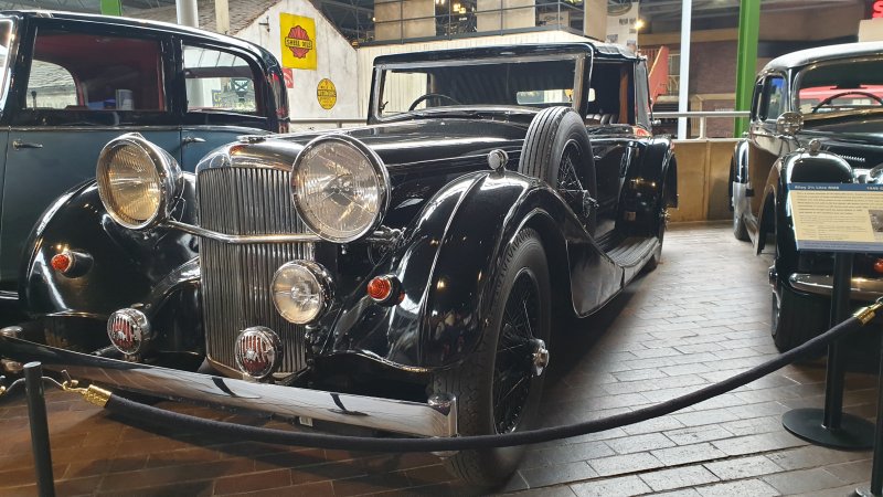1937 Alvis Speed 25.jpg