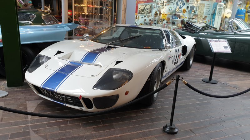 1967 Ford GT40.jpg