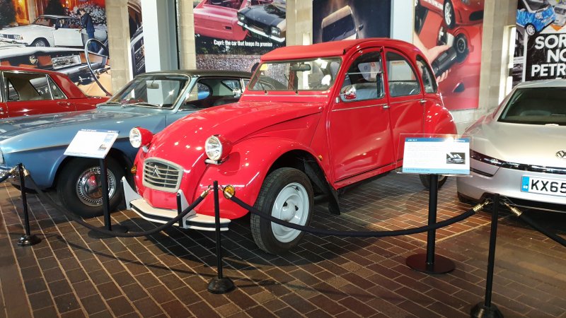 1986 Citroen 2CV6 Special.jpg
