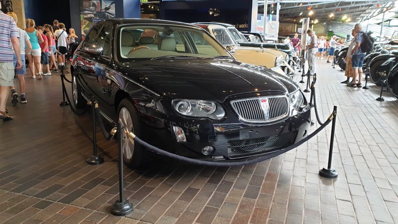 2005 Rover 75 1.8SE Connoisseur.jpg