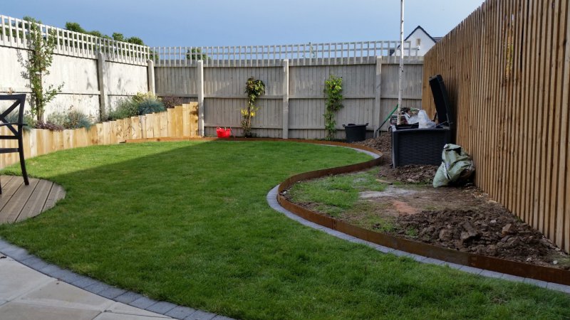 20160824_175029 (Medium).jpg