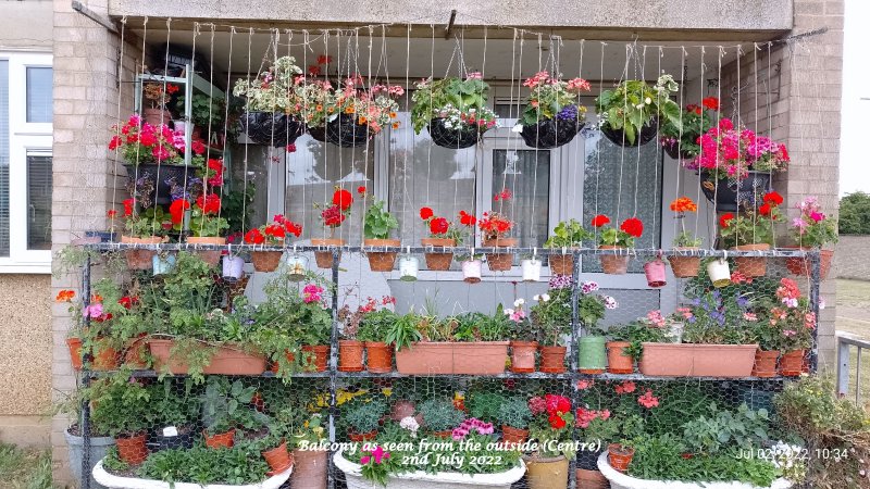 Balcony as seen from the outside (Centre) 2nd July 2022.jpg