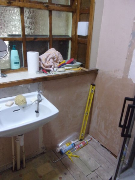 bathroom_0003.JPG