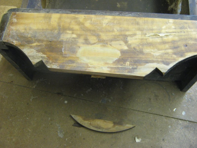 Broken front top panel..jpg