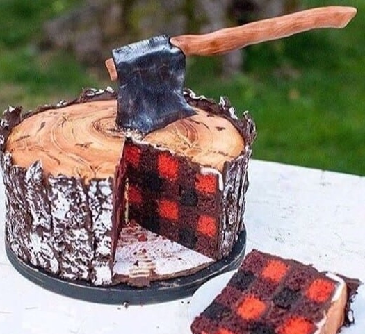 Canadian Lori Cake Cutting (2).jpg