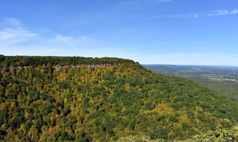 Escarpment.jpg