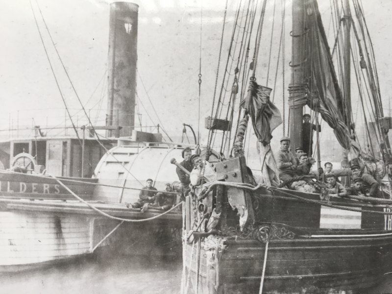 Flying Childers and Betsy.jpg