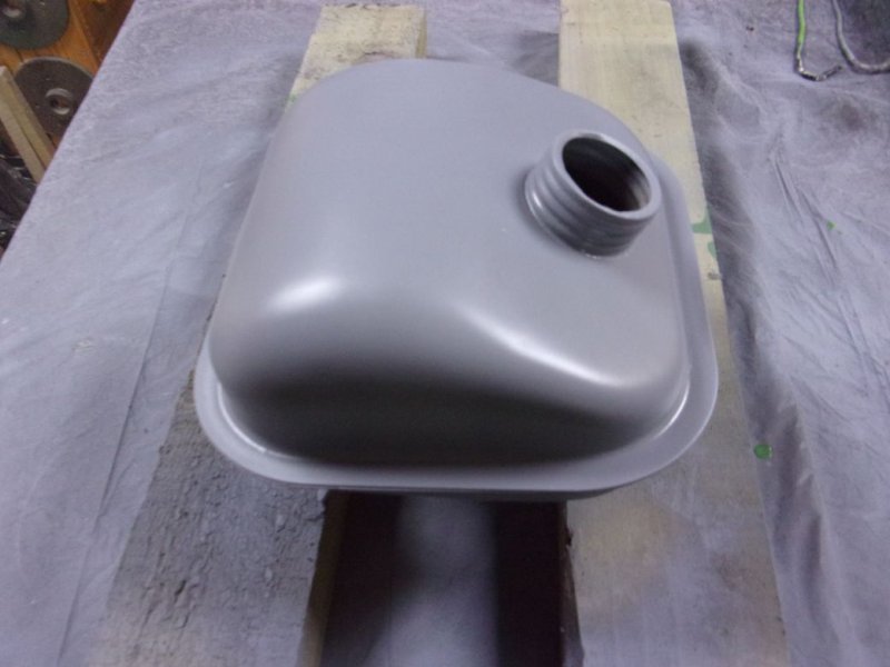 Fuel tank_001.JPG