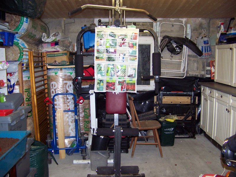 garage a wood room 011.jpg