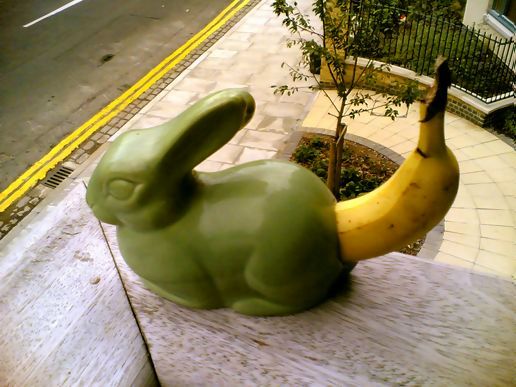 gift ideas -banana-holder-1.jpg