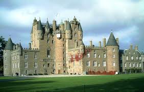 glamis castle.jpg