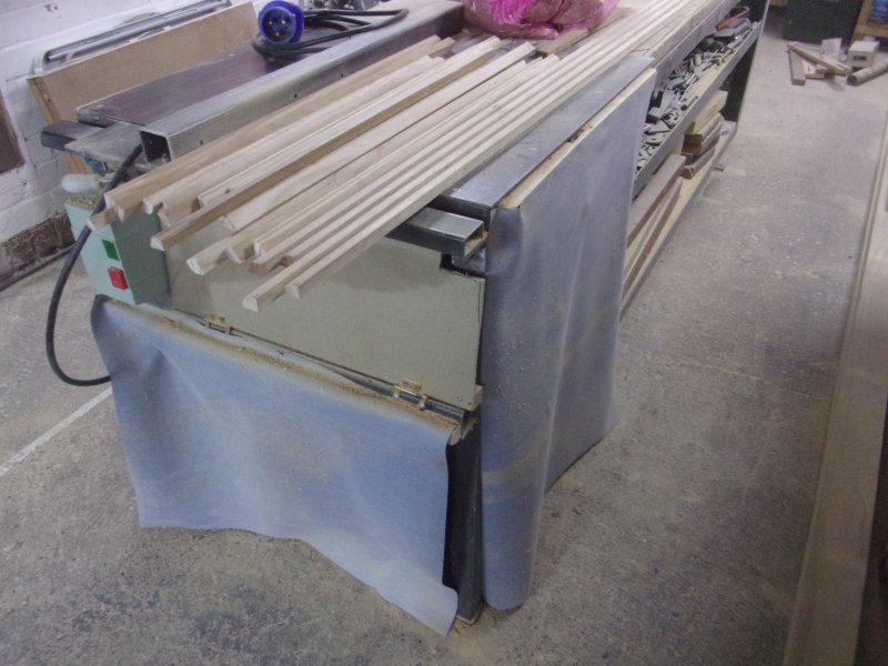 Glass beading_327.JPG