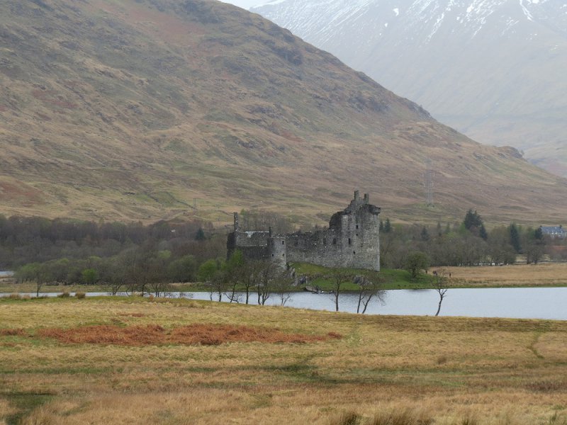 Kilchurn Castle (2).JPG