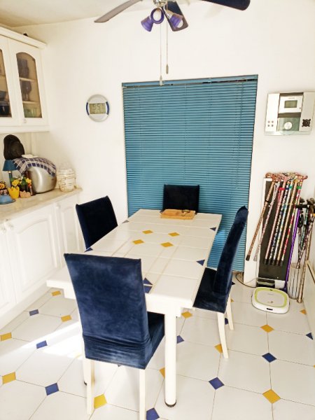 Kitchen Dining2 Nov 22.jpg