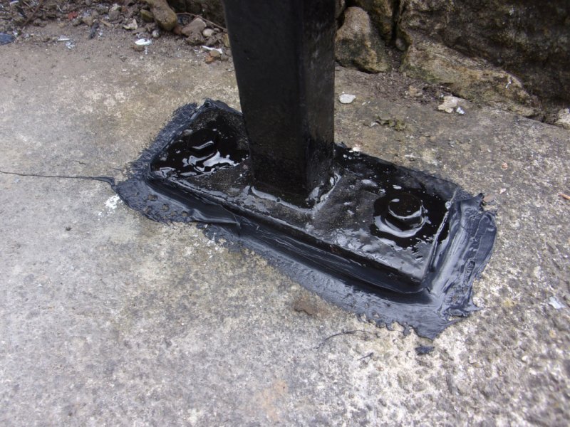 Loose railings_0002.JPG