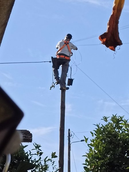 Man up Pole2 25 Oct 21.jpg