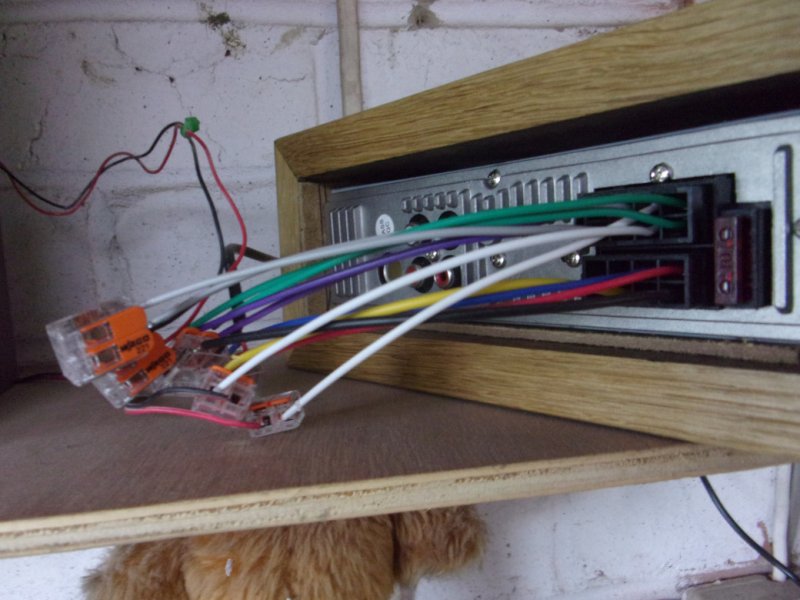 New radio_0004_01.JPG