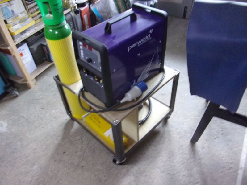 Petrol tank_0003.JPG