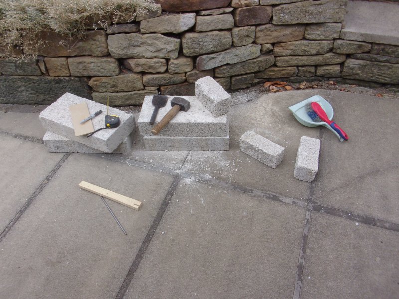 Porch blockwork_244.JPG