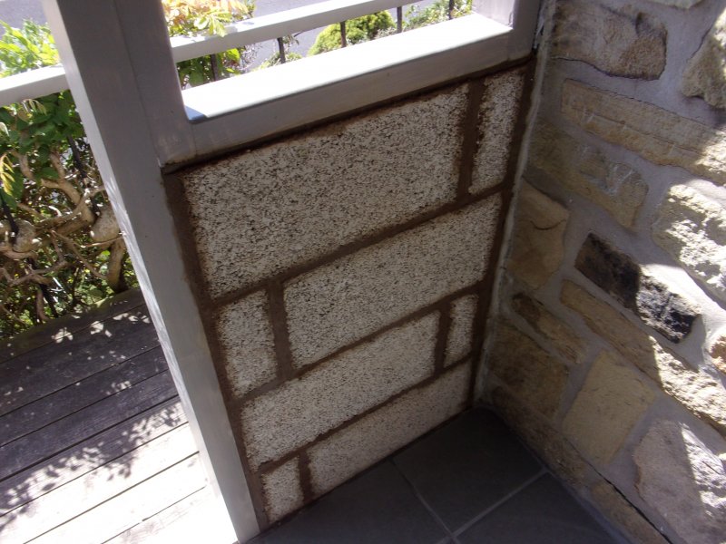 Porch wall_249.JPG
