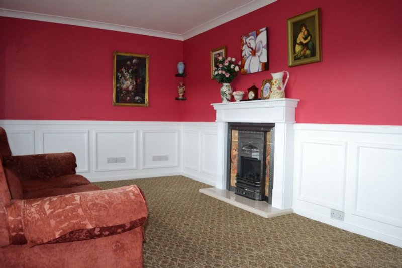 Room makeover_010.JPG