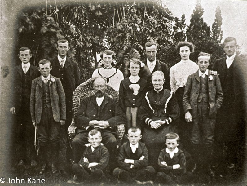 Sleightholme family in Sherburn c1904-2.jpg
