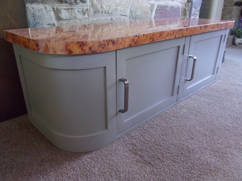 Vanity unit (33).JPG