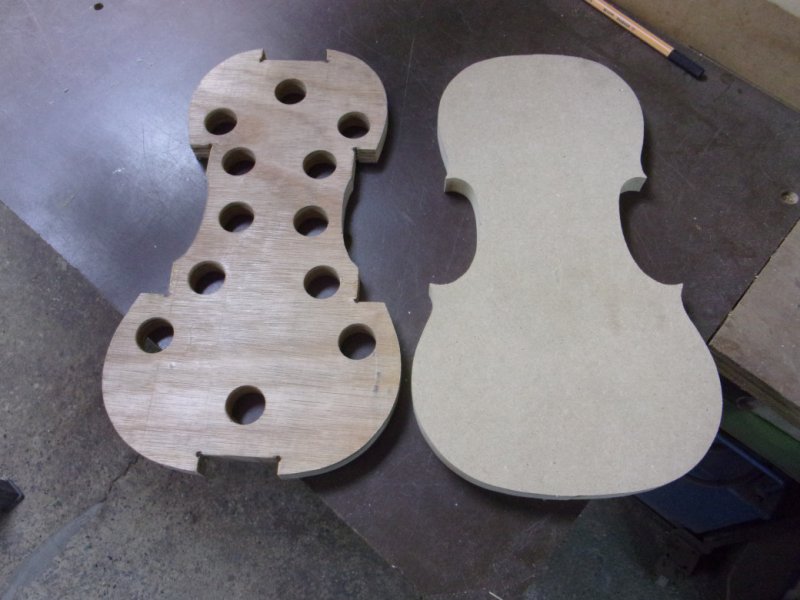 Violin mould._0006_01.JPG