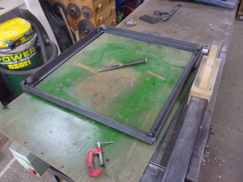 Welding trolley_004.JPG