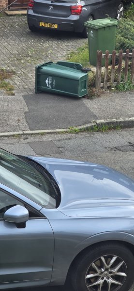 WhatsApp Image 2025-10-04 at 15.31.54_428b7f29.jpg