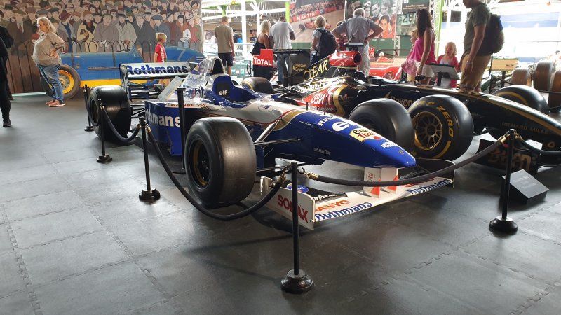 Williams FW16.jpg