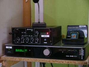 Back ground music amp, tuner and Ipod